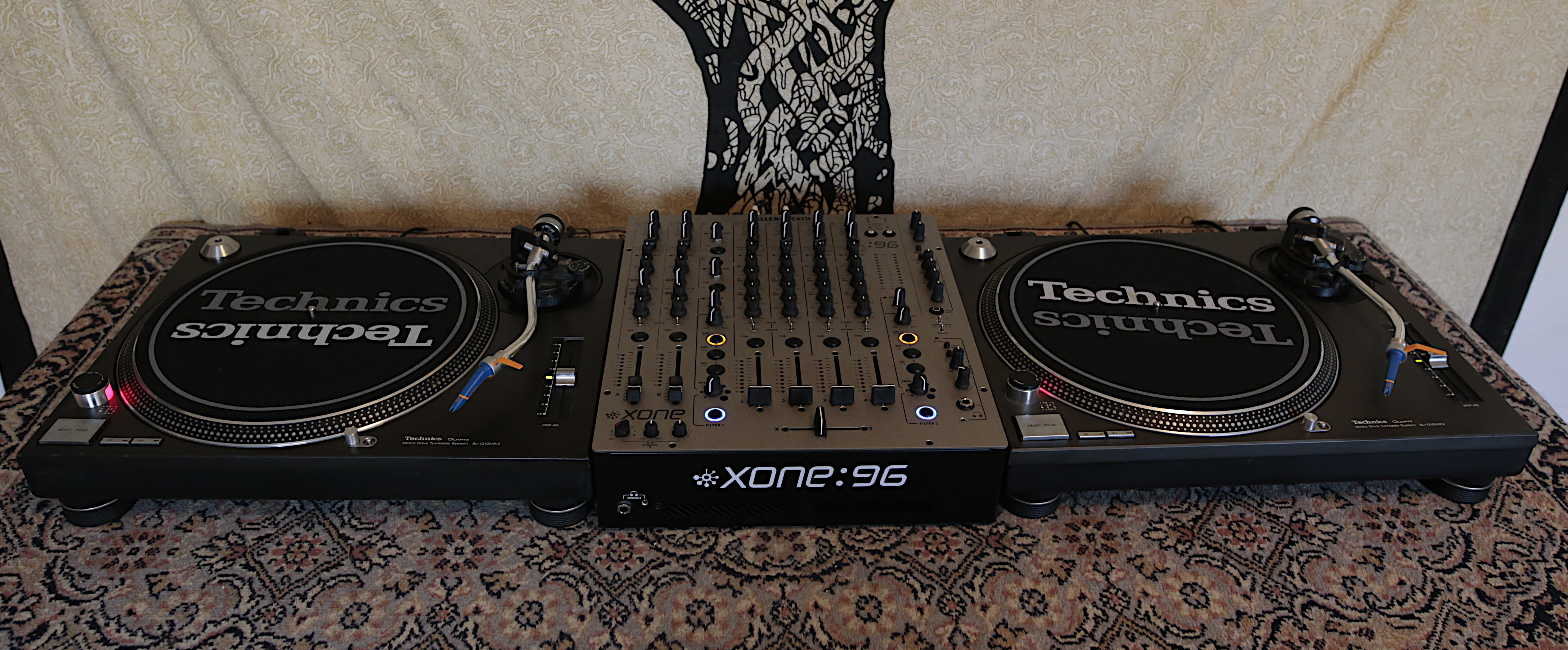 Club Vinyl Xone